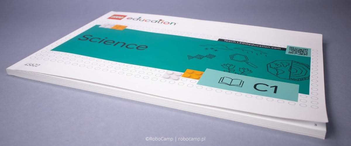 Printed building instructions for LEGO Education Science